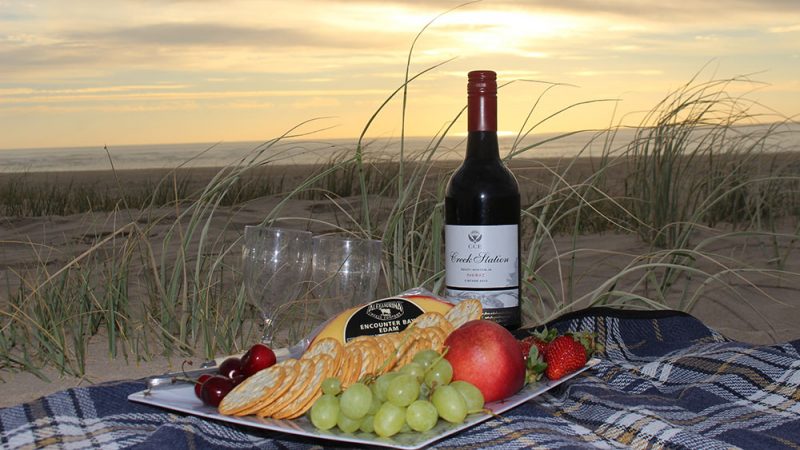 Romantic Food | Explore the beautiful South Australian Coorong by kayak with Canoe the Coorong