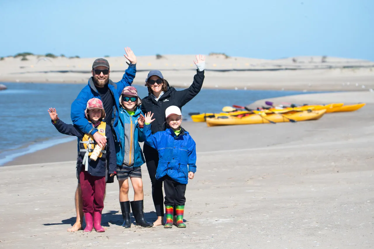 coorong family | Explore the beautiful South Australian Coorong by kayak with Canoe the Coorong